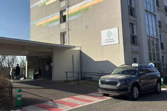 tarifs chauffeur taxi conventionne devant clinique